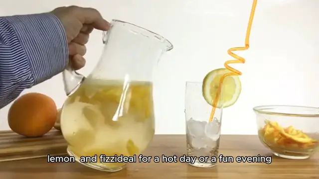 Video thumbnail for tom collins drink recipe