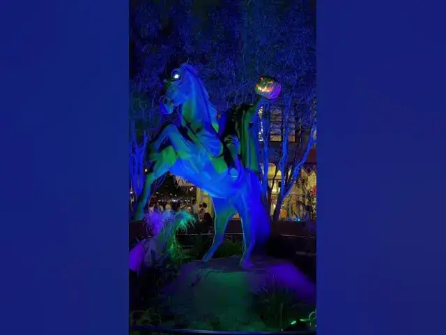 Video thumbnail for The Headless Horseman at Disney California Adventure!