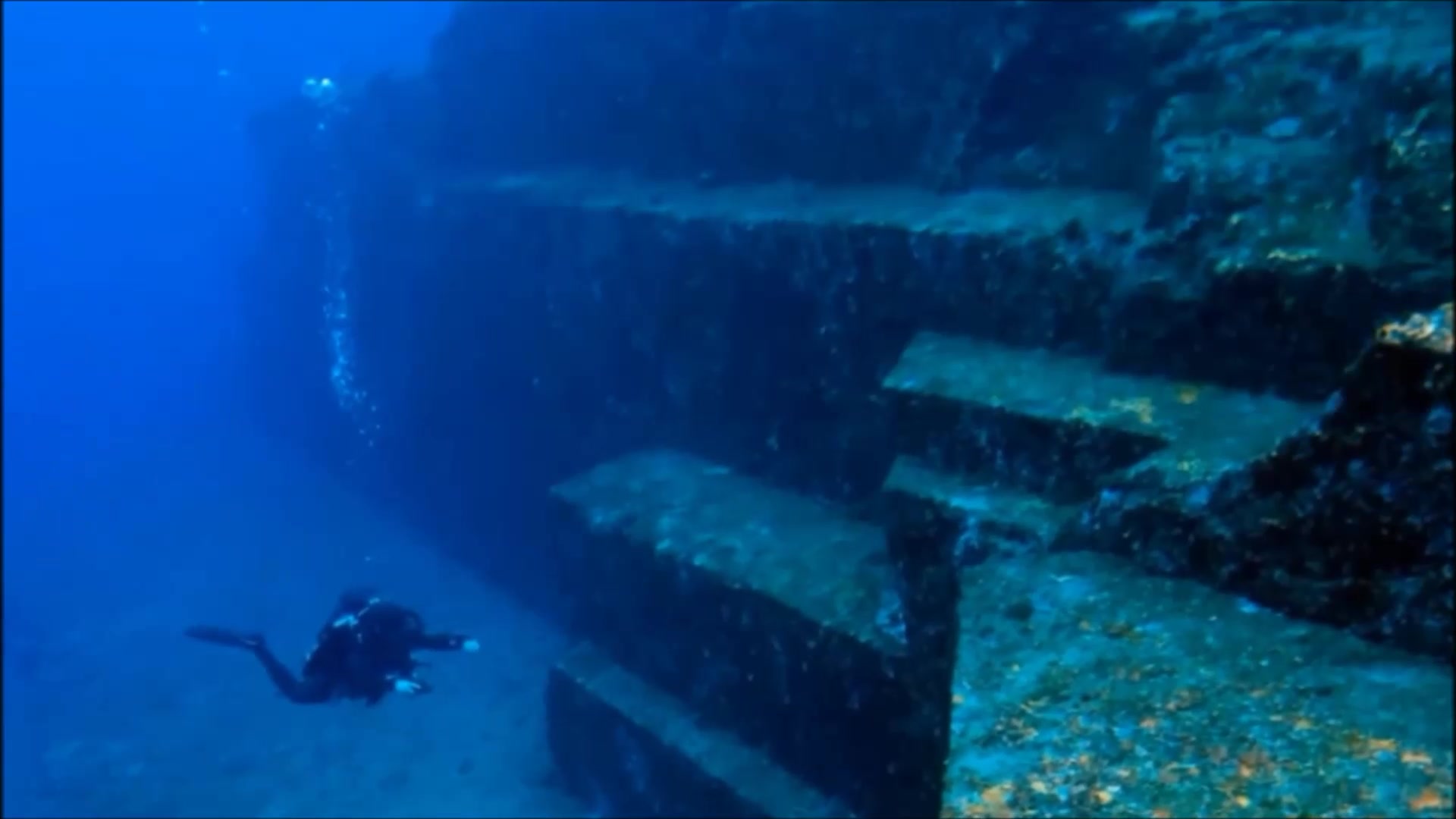 Video thumbnail for Yonaguni Monument - Discover the mystery of Japan's Atlantis, dating back 10,000 years.