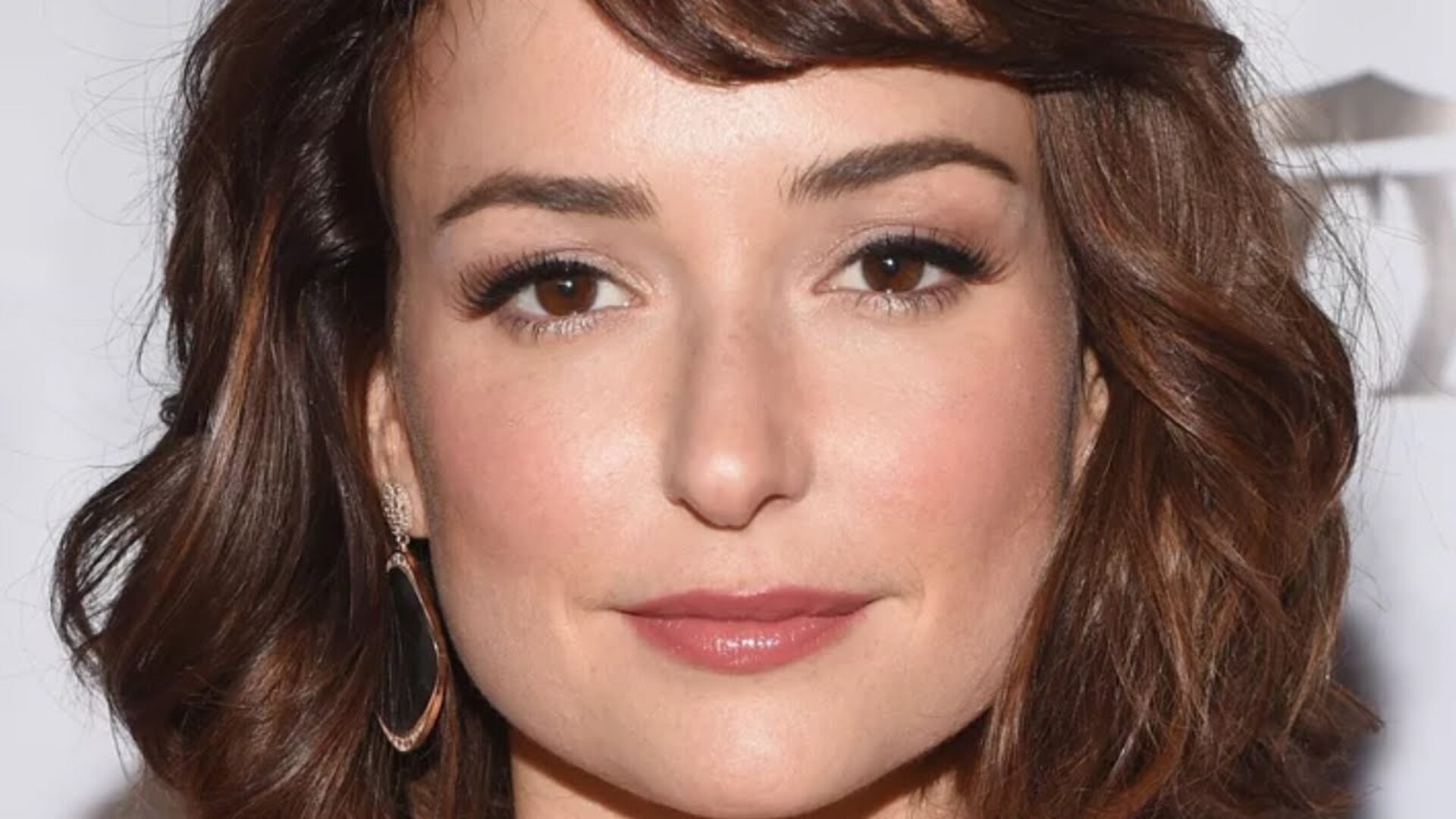 Video thumbnail for Here's Why You Recognize Lily From AT&T