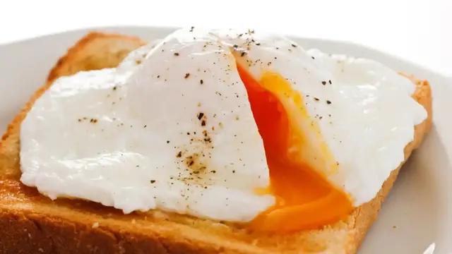 Video thumbnail for You've Been Making Poached Eggs Wrong This Whole Time