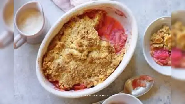 Video thumbnail for Rhubarb Crumble Recipe