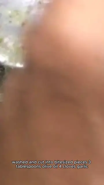 Video thumbnail for roasted red potatoes recipe