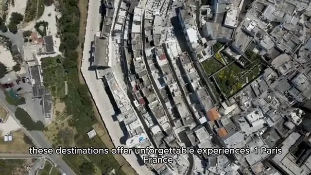 Video thumbnail for Top 10 Tourist Destinations Worldwide