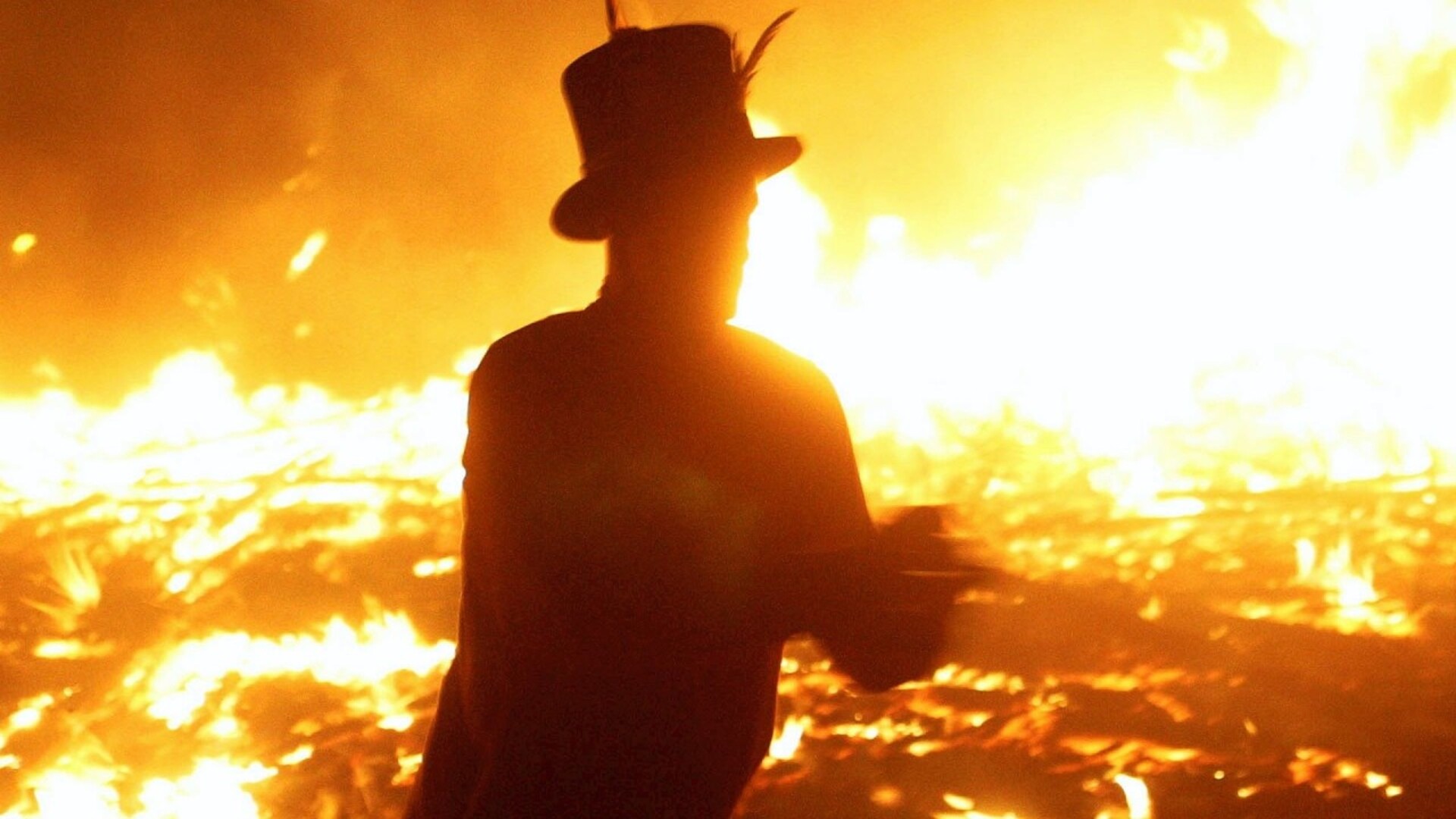 Video thumbnail for The Untold Truth Of Burning Man