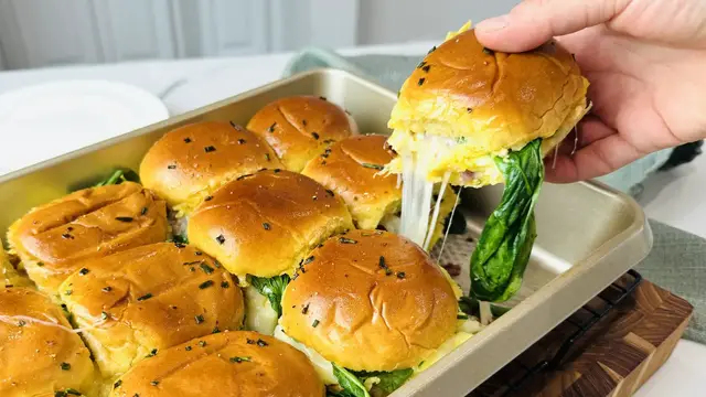 Video thumbnail for Pull-Apart Breakfast Lobster Sliders Recipe