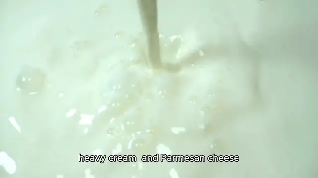 'Video thumbnail for Fettuccine Alfredo'