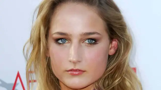 Video thumbnail for The Truth About Leelee Sobieski
