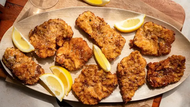 'Video thumbnail for Classic Crispy Wiener Schnitzel Recipe'