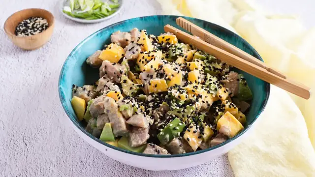'Video thumbnail for Passionfruit-Marinated Tuna Poke Recipe'