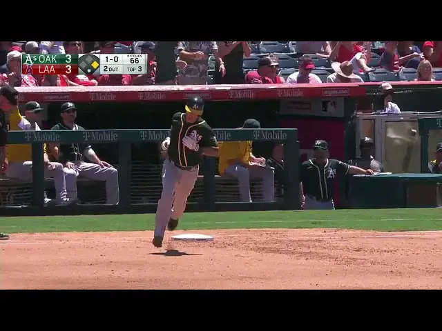'Video thumbnail for Yan Gomes crushes a two-run home run 8/1/21'