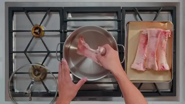 Video thumbnail for The Perfect French Onion Soup (1080p 24fps)