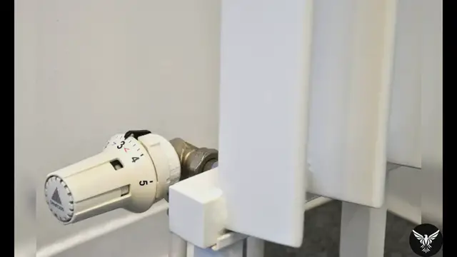 Video thumbnail for 5 Ways a Smart Thermostat Can Help You Save Money on Your Energy Bills