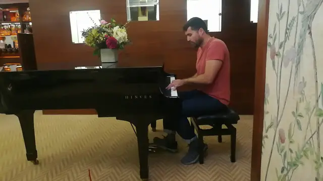 Video thumbnail for Fly Me to The Moon Piano Cover Impro & Tutorial Frank Sinatra Michael Buble Improvisation