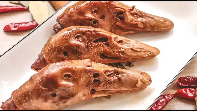 Video thumbnail for Spicy Duck Head Recipe: The Definitive Guide