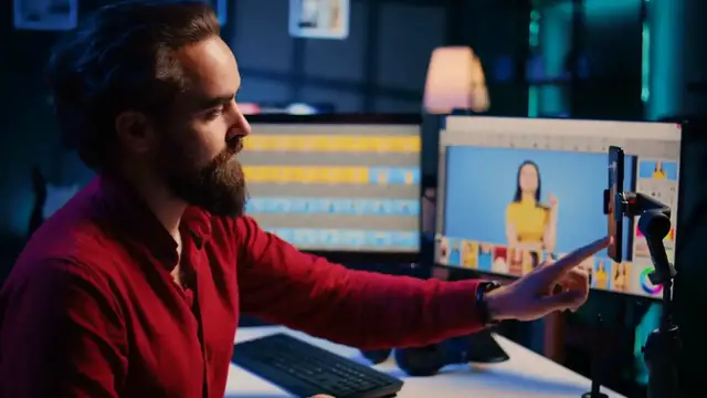 Video thumbnail for Harris Dickinson The Next Big Thing in Hollywood