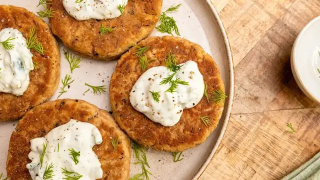 'Video thumbnail for These 3-Ingredient Tuna Patties Are The Ultimate Savory Starter'
