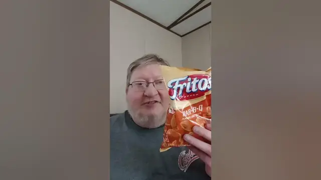 Video thumbnail for BarbQ Corn Chips Vs Chili&Cheese Chips