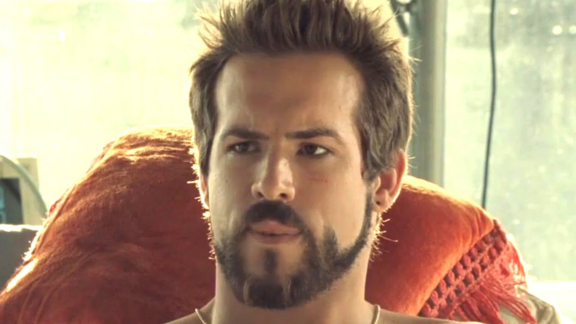 Video thumbnail for Ryan Reynolds Tried To Drive This Co-Star Crazy On The Blade 3 Set