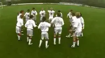 Video thumbnail for Gambia | Fodboldrytmer | Opvarmningsøvelse