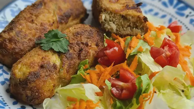 Video thumbnail for MEXICAN CROQUETAS DE ATUN RECIPE