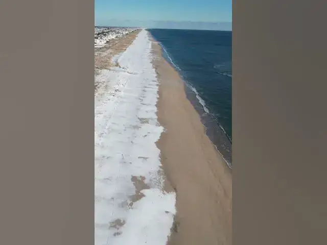 Video thumbnail for Over Bay Head and Mantoloking After the Recent Snow