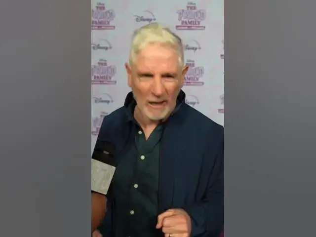 Video thumbnail for #carlosalazraqui talks #Puff at #theproudfamilylouderandprouder premiere.