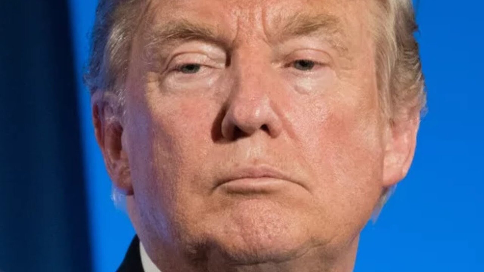 Video thumbnail for Politicians Who Scammed People Out Of Millions