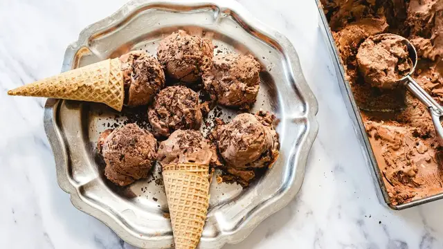 'Video thumbnail for Need An Easy Frozen Treat? Make Our Velvety 3-Ingredient Chocolate Ice Cream'