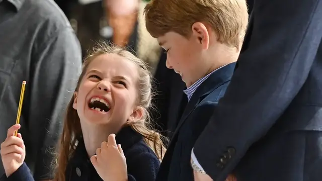'Video thumbnail for Here's How Charlotte Really Gets Along With Her Brothers'