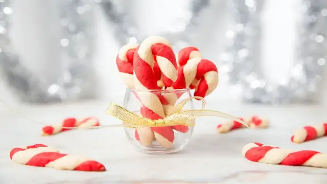 Video thumbnail for Twist, Bake, Enjoy: How To Make Festive Peppermint Candy Cane Sugar Cookies