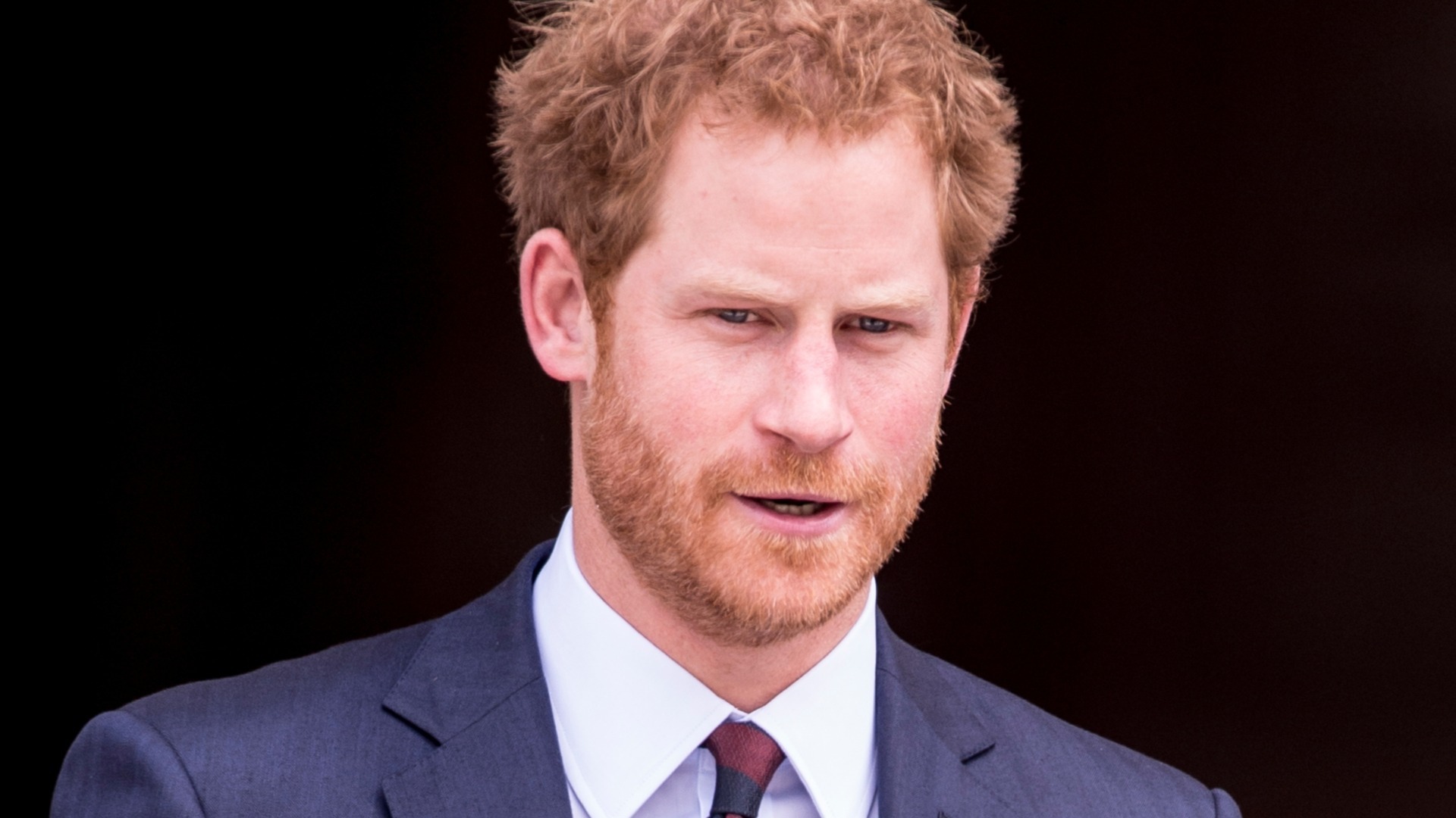 Video thumbnail for Diana's Ex-Butler Drops Claim About Harry's Future