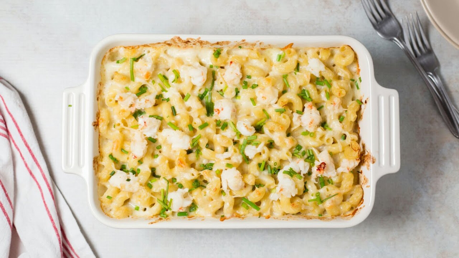 Video thumbnail for Recreate One Of Ruth's Chris Signature Sides At Home: Copycat Ruth's Chris Lobster Mac & Cheese Recipe