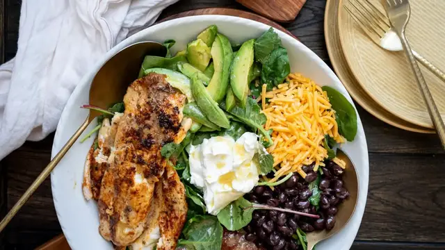 'Video thumbnail for Fish Taco Salad Bowl Recipe'