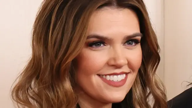 Video thumbnail for The Lesser-Known Truth Of Wolfgang Van Halen's Wife