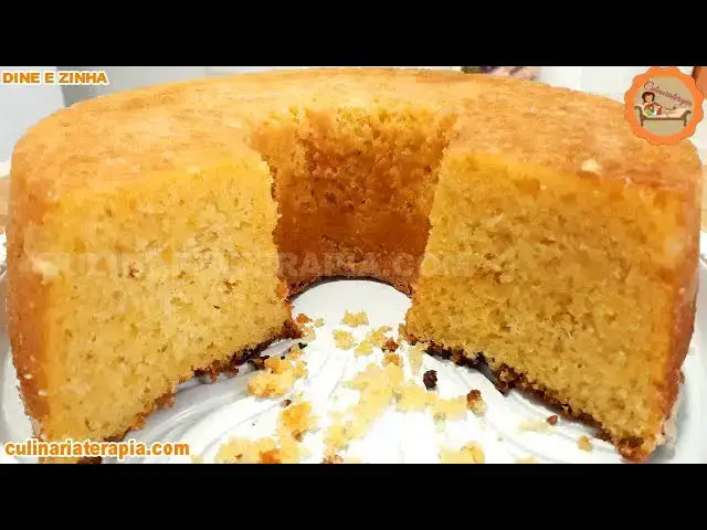 Video thumbnail for BOLO FOFINHO DE FUBÁ DE MILHO COM MAIZENA @Culinariaterapia