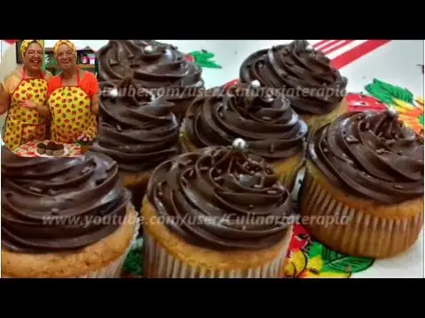 Video thumbnail for Aprenda Como Fazer Brigadeiro de Chocolate em Ponto de Bico para Decorar Bolos Artísticos em Geral