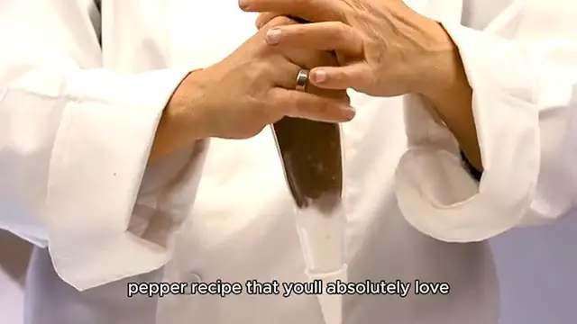 Video thumbnail for stuffed bell pepper recipe