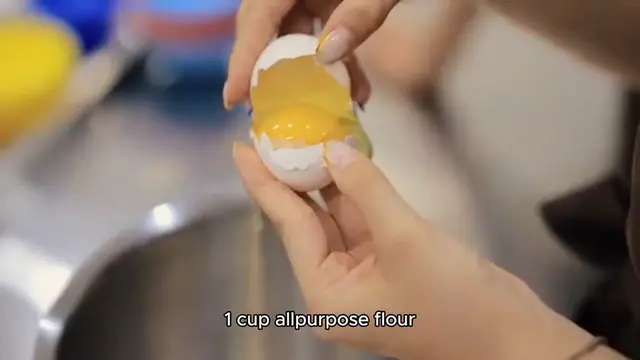 Video thumbnail for Sponge Cake Recipe