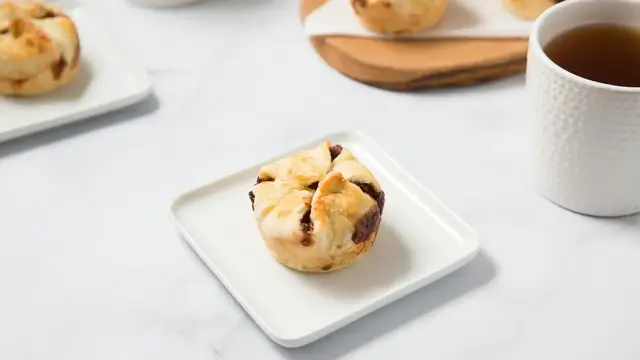 'Video thumbnail for Your Favorite Starbucks Pastry, Made Fresh At Home'