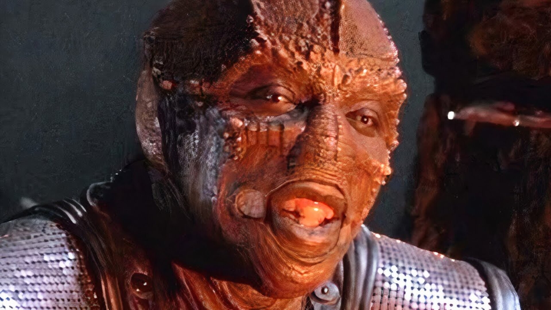 Video thumbnail for Last-Minute Changes That Cost Filmmakers Insane Amounts Of Money