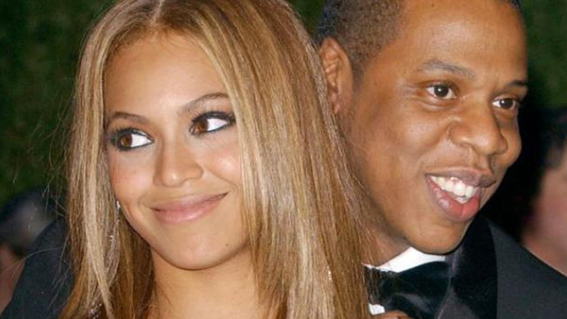 Video thumbnail for Messy Hollywood Love Triangles That Got Weird