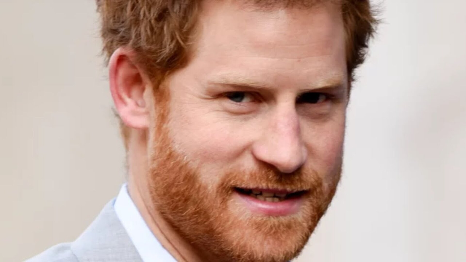 Video thumbnail for British Royal Hoaxes That Had Everyone Confused