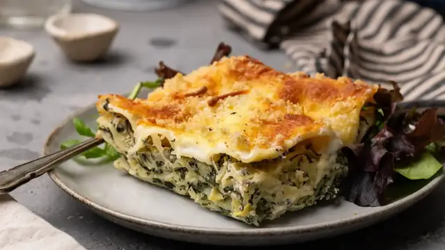 Video thumbnail for White Spinach And Artichoke Lasagna Recipe