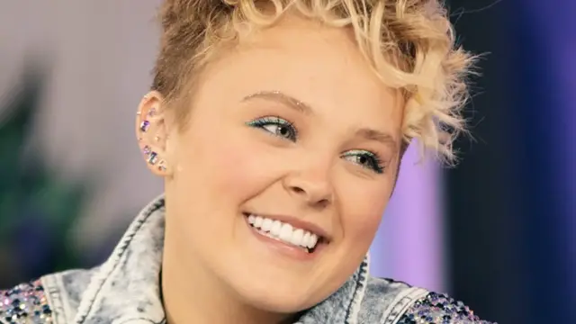 'Video thumbnail for The Truth About JoJo Siwa's Life As A Child Star'