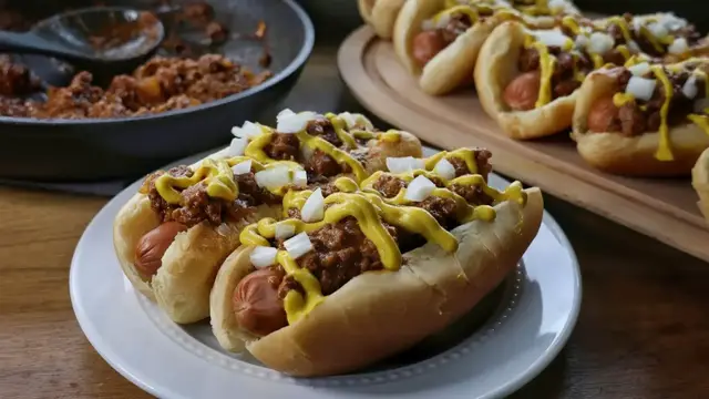 Video thumbnail for Classic Coney Island Hot Dog Recipe