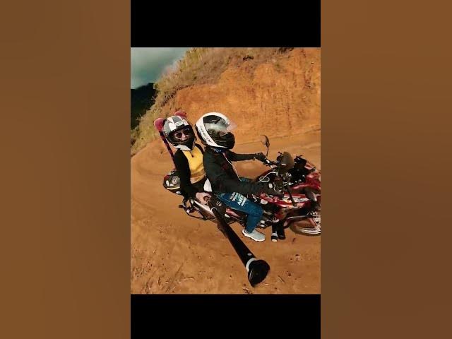 Video thumbnail for Tiempo de viajar, tiempo de la estrenar un nuevo juguete....adivina cuál es....