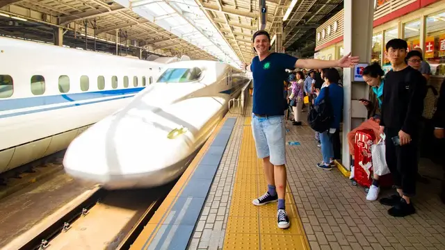 Video thumbnail for SHINKANSEN to OSAKA - REAL First Impressions of Japan