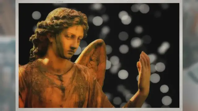 Video thumbnail for Why Do Funerals Have Open Caskets?