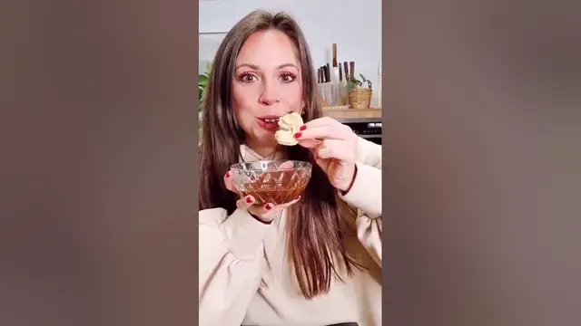 Video thumbnail for 🎄 Neues Rezept: LOWCARB SPRITZGEBÄCK🥰  -90% weniger KH & ohne Zucker Zusatz